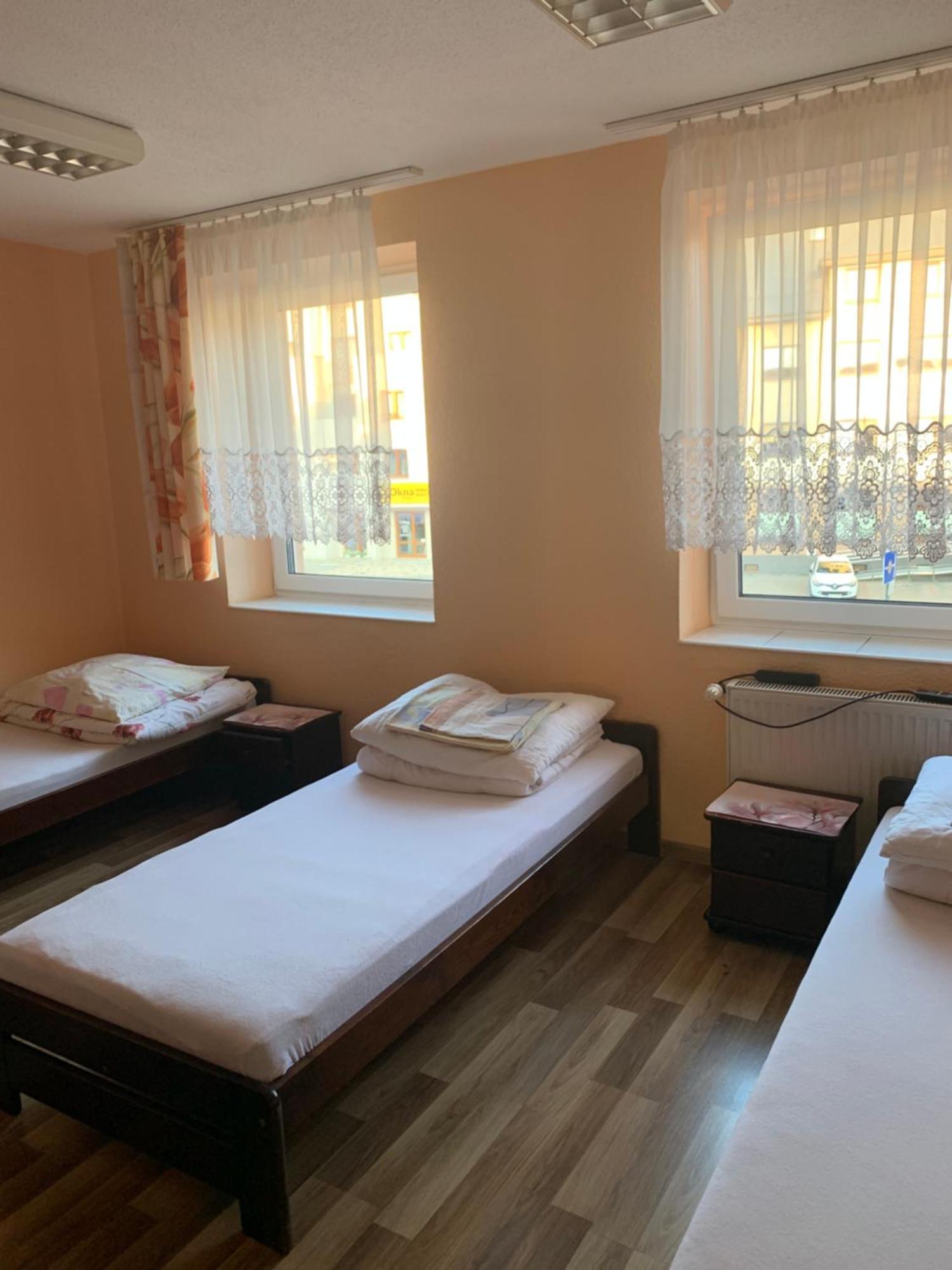 Tanie Noclegi Bartek Kielce Buitenkant foto